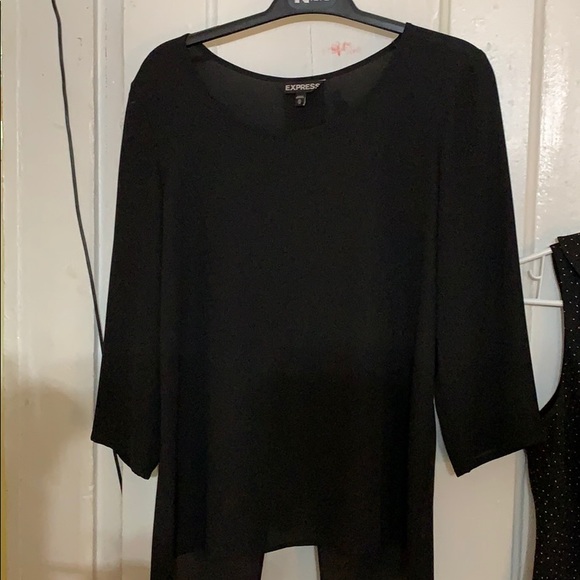 Express Black Contemporary Blouse. SZ XS ๐๐ ๐ฏ - Picture 4 of 7